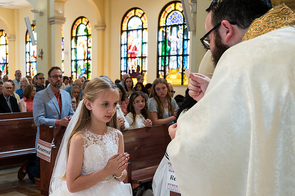 St James First Communion April 27 9 AM 0083