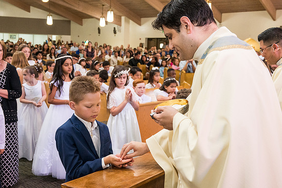Holy Family First Communion May 4 0276