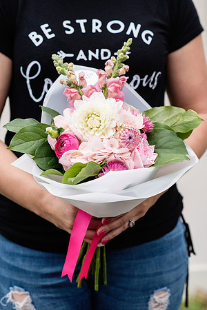 flower-cart-mothers-day-arrangements 1002final