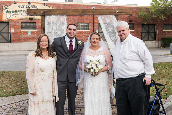 winter-park-farmers-market-wedding-erin-and-devan-selections 1598