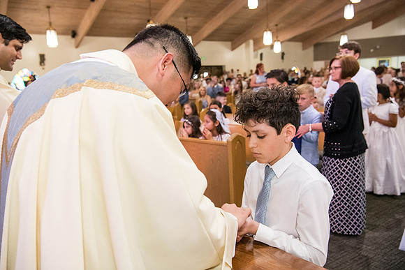 Holy Family First Communion May 4 0091