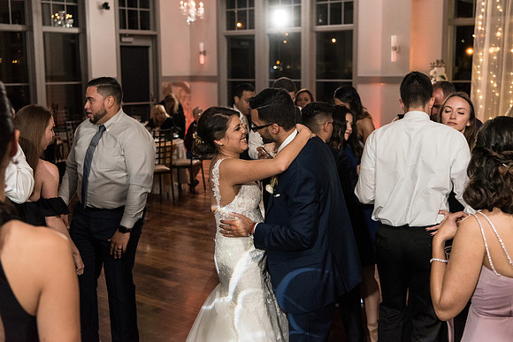 noahs-event-venue-wedding-andrea-and-elton 1548