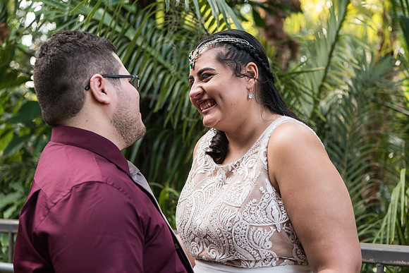Leu-Gardens-Engagement-Session-Lumarie-and-Emanuel 10082