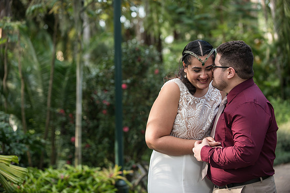 Leu-Gardens-Engagement-Session-Lumarie-and-Emanuel 10312