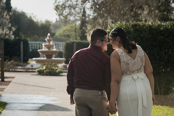 Leu-Gardens-Engagement-Session-Lumarie-and-Emanuel 10562