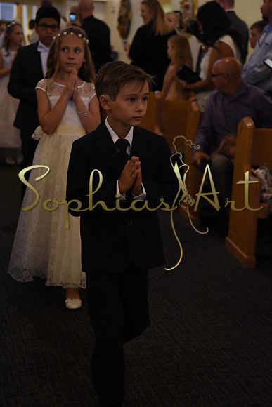 Holy-Family-First-Communion-April-29 2130