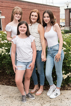 winter-garden-family-session-riley-sisters 1001final