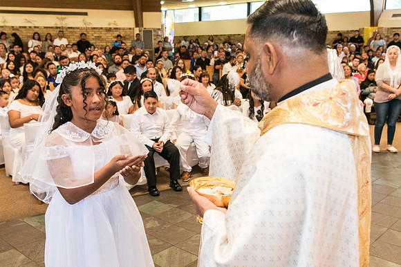 St Francis First Communion May 4 0334