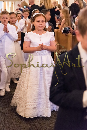 Holy-Family-First-Communion-April-29 2107