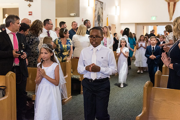 Holy-Family-Catholic-Church-First-Communions-April-28 1030