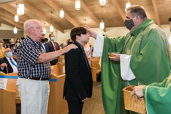 confirmation-2020-holy-family 1073