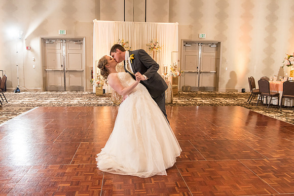 corpus-christi-catholic-church-wedding-ashley-and-jonathan 1419