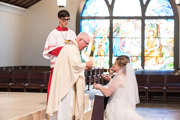 corpus-christi-catholic-church-wedding-ashley-and-jonathan 1283