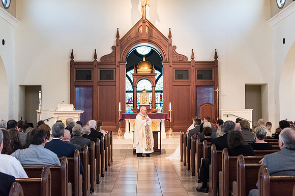 corpus-christi-catholic-church-wedding-ashley-and-jonathan 1252