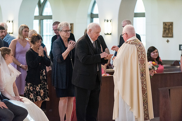 corpus-christi-catholic-church-wedding-ashley-and-jonathan 1063