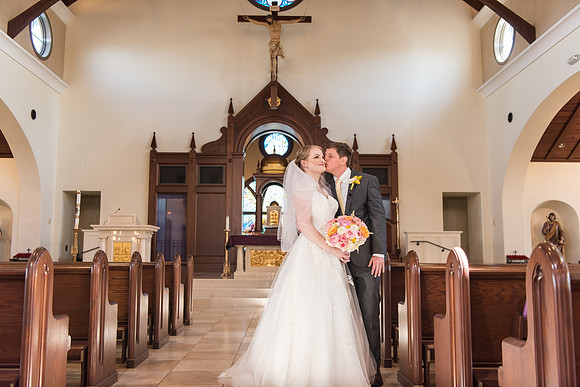 corpus-christi-catholic-church-wedding-ashley-and-jonathan 1340