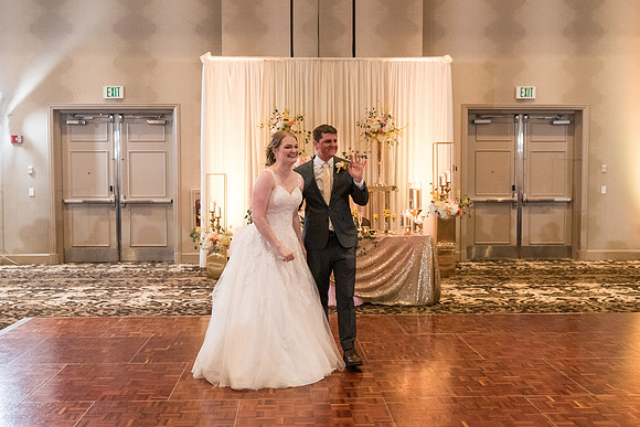 corpus-christi-catholic-church-wedding-ashley-and-jonathan 1451