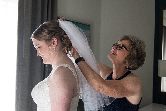 corpus-christi-catholic-church-wedding-ashley-and-jonathan 1175