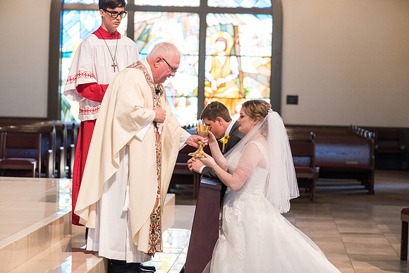 corpus-christi-catholic-church-wedding-ashley-and-jonathan 1284