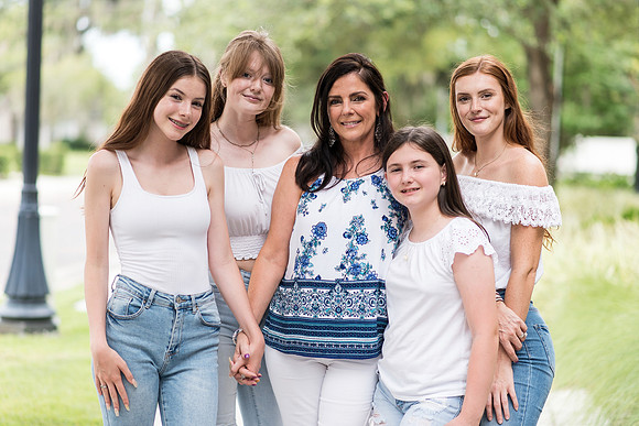 winter-garden-family-session-riley-sisters 1040-Editfinal