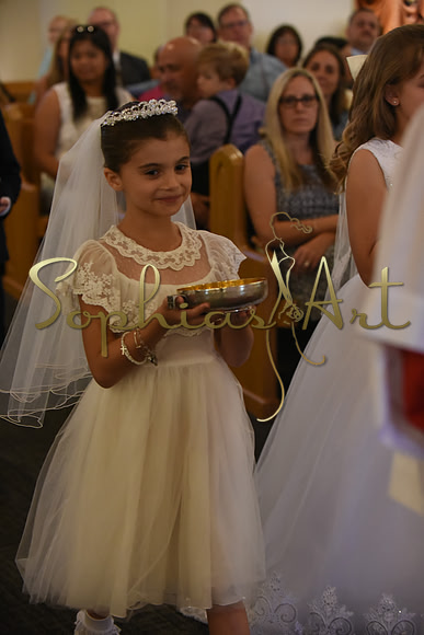 Holy-Family-First-Communion-April-29 2164