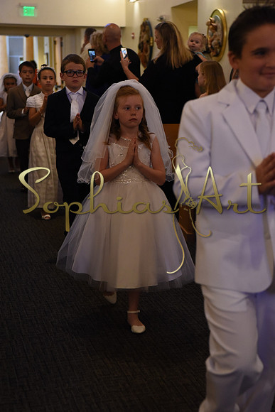 Holy-Family-First-Communion-April-29 2113