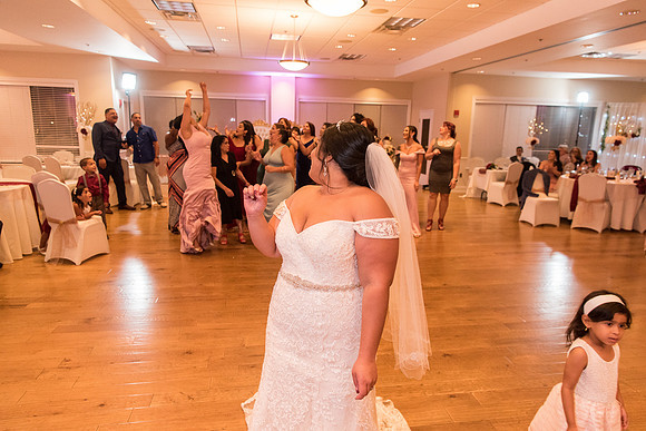 holy-redeemer-catholic-church-wedding-erika-and-ferdy 4422