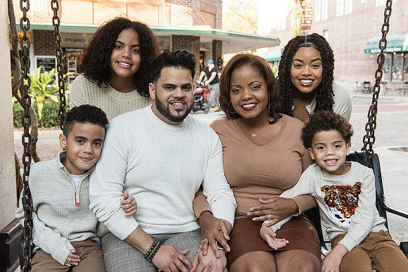 diaz-gregorio-family-2020 1027final