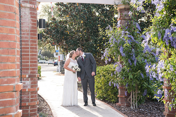 winter-park-farmers-market-wedding-erin-and-devan-selections 1420