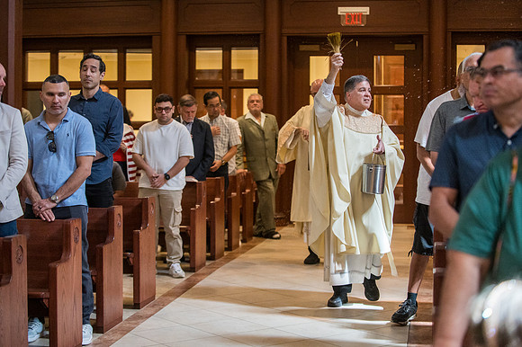 St James First Communion April 27 11 AM 0019