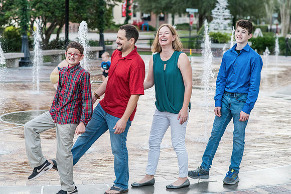 santiago-family 1049-Editfinal