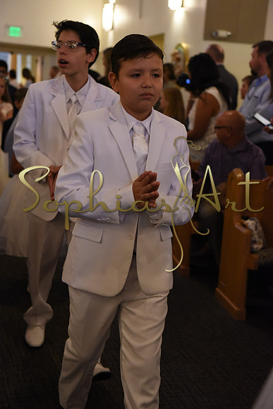Holy-Family-First-Communion-April-29 2128
