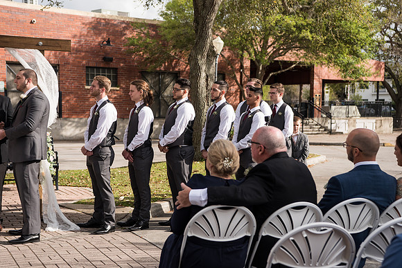 winter-park-farmers-market-wedding-erin-and-devan-selections 1290