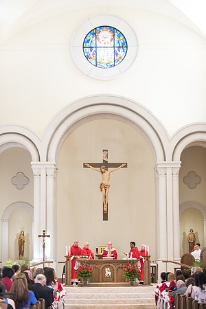 St.-John-the-Evangelist-Catholic-Church-Confirmation-2018 1220