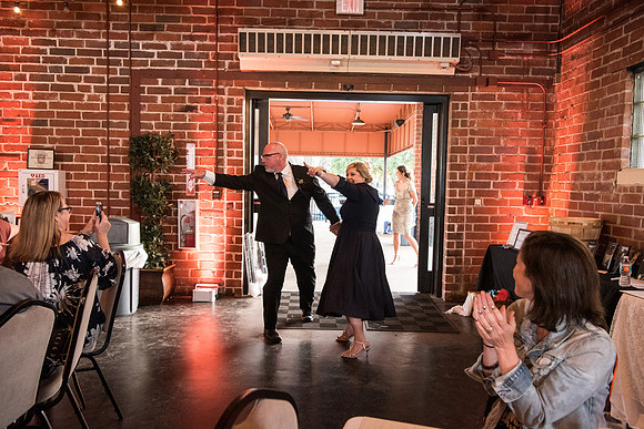 winter-park-farmers-market-wedding-erin-and-devan-selections 1462