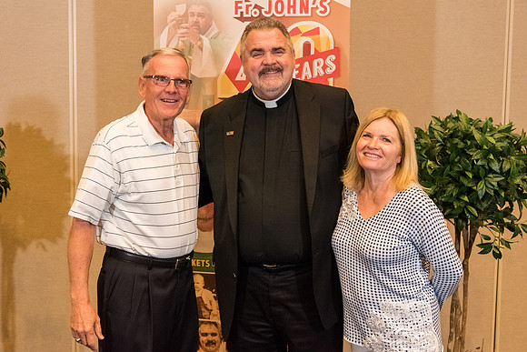 Fr-Giel-40th-Anniversary-1082