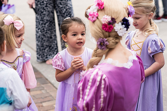 rapunzel-event-plant-street-flower-cart 1066final