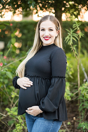 Sarah and Nick Maternity 0021-Edit
