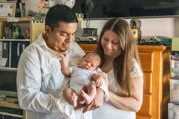 Jill and Fermin Lifestyle Newborn 0054-Edit