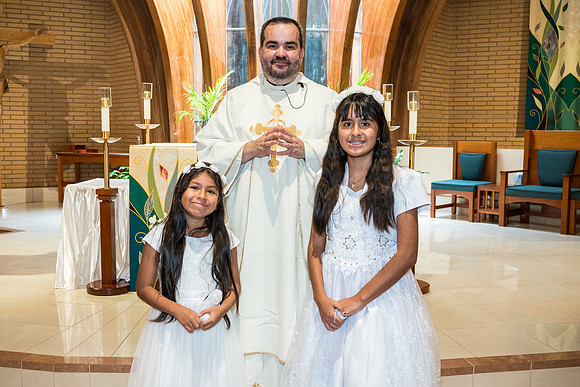 st-john-vianney-first-communion-may-29-2021 1075
