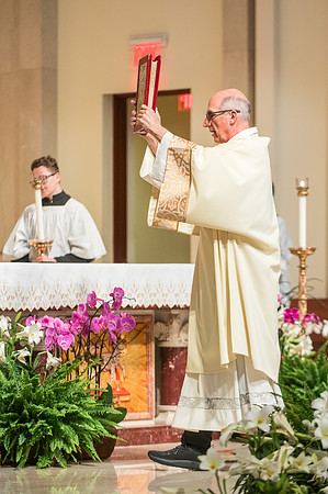 St James First Communion April 27 11 AM 0027