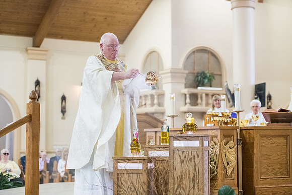 St Timothy Holy Thursday 2024 0148