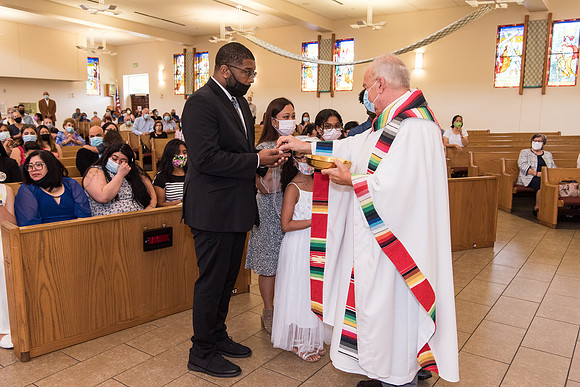 good-shepherd-first-communion-may-16-1030am 1031