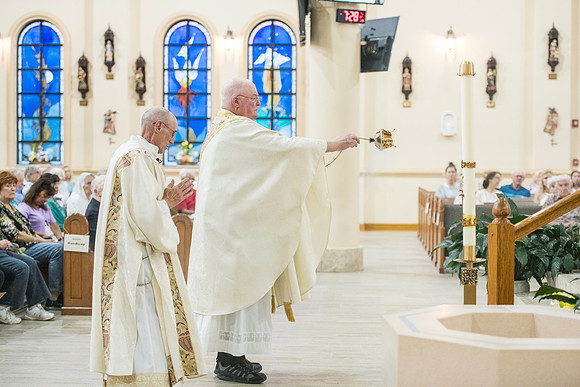 St Timothy Easter Vigil 2024 0211