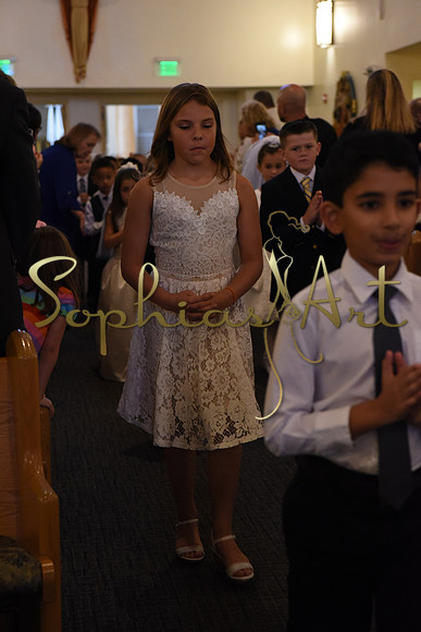Holy-Family-First-Communion-April-29 2100