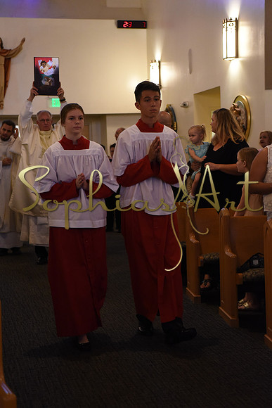 Holy-Family-First-Communion-April-29 2143