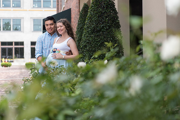 Winter-Garden-Maternity-Session-Jill-and-Fermin 11342
