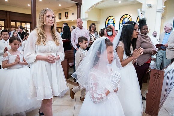 St James First Communion 2024 | April 14 | 9M 0012