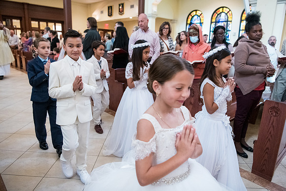 St James First Communion 2024 | April 14 | 9M 0014