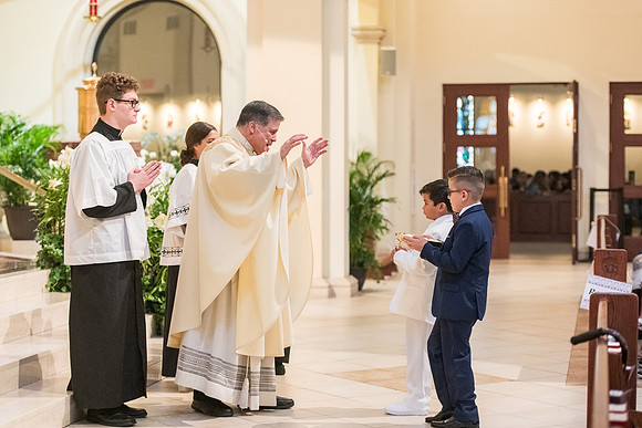 St James First Communion 2024 | April 14 | 11M 0072
